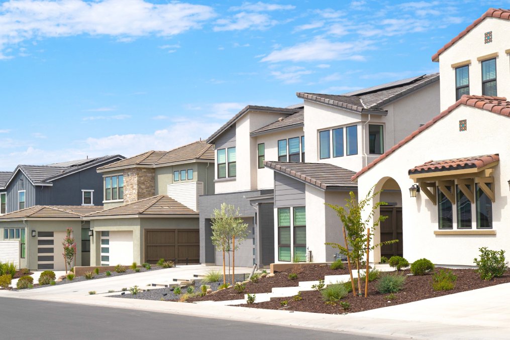 New homes in a row in Rocklin California