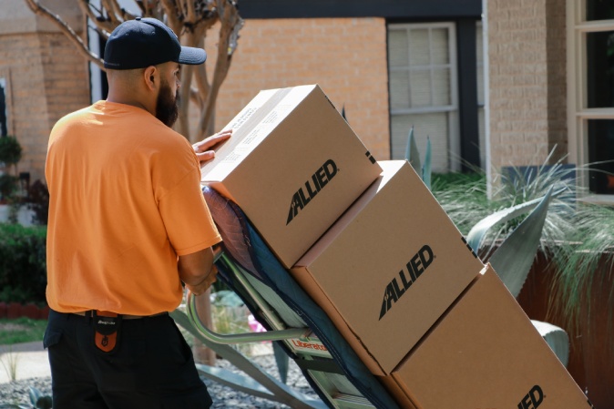 Local mover with boxes by Atlas Allied: California South
